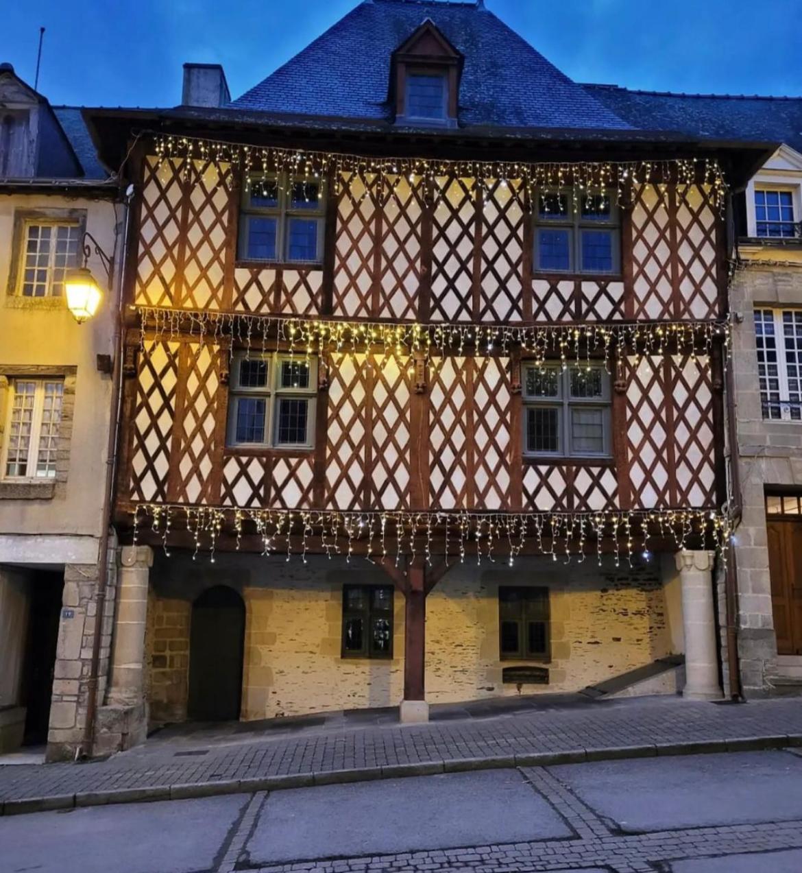 Home Vert La Suite Forges de Lanouee Exterior photo