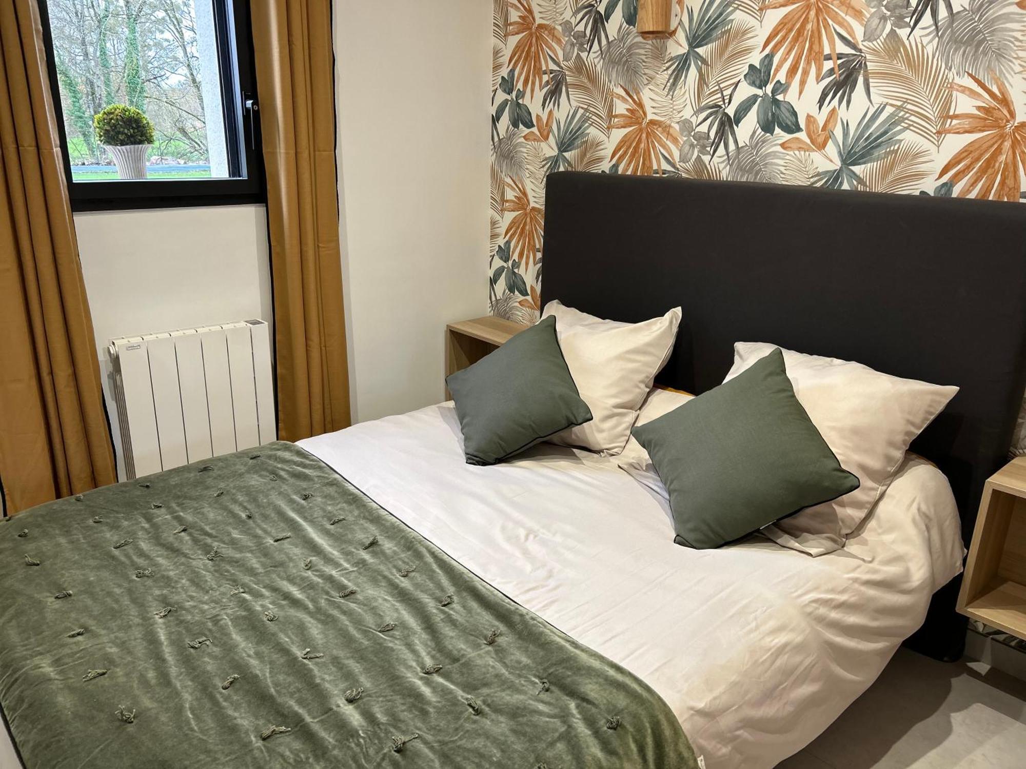 Home Vert La Suite Forges de Lanouee Exterior photo